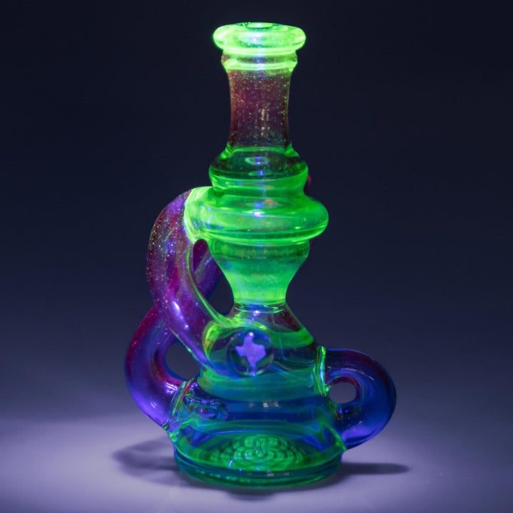 Kloud X Smitty UV Recycler displayed with UV lighting back angle - Up N Smoke