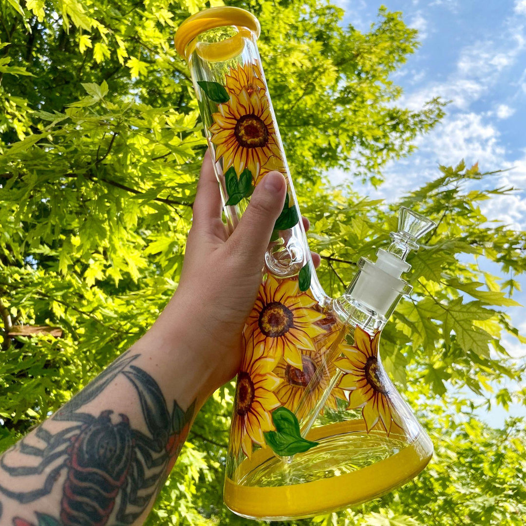 Hand-Painted Sunflower Water Pipe